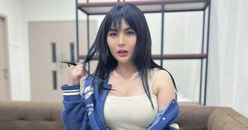 Instagram.com/angelalee87